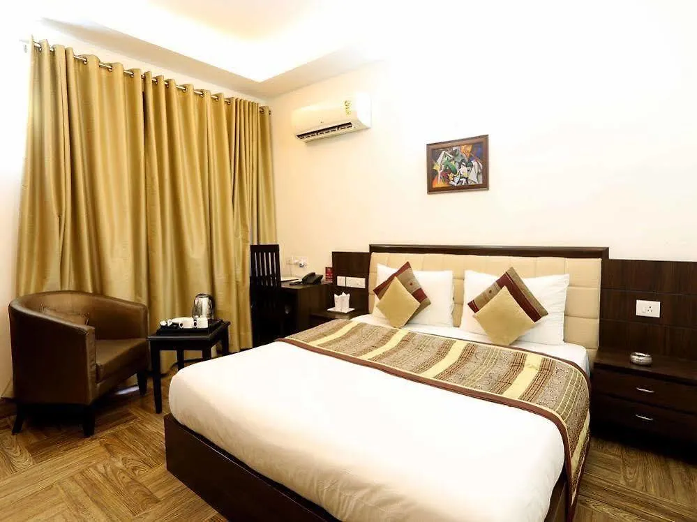 Oyo Rooms Janakpuri New Delhi