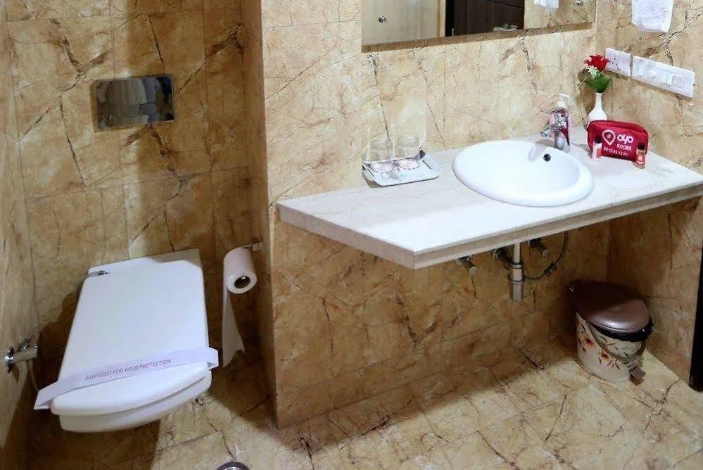 Hotel Oyo Rooms Janakpuri New Delhi